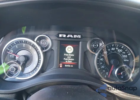 2021 Ram 1500 Big Horn 4X4 5'7 Box from USA, damaged, VIN 1C6SRFFT0MN663748